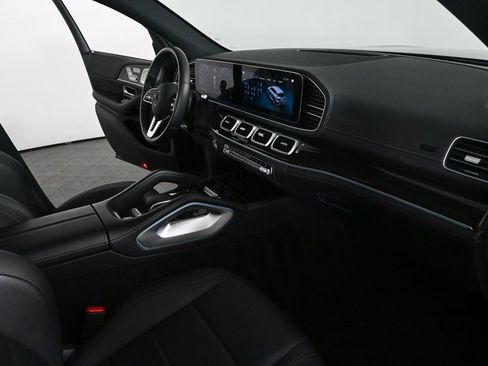 Certified 2022 Mercedes-Benz GLS 450 4MATIC image 23