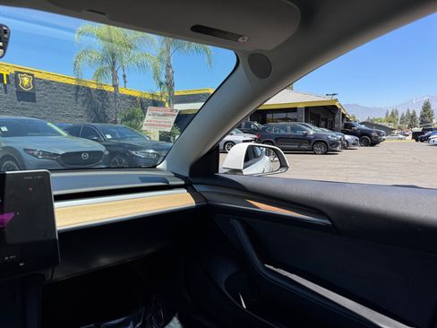 Used 2022 Tesla Model 3 RWD image 22