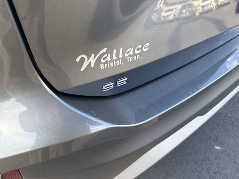New 2026 Volkswagen Tiguan SE AWD/4WD image 7