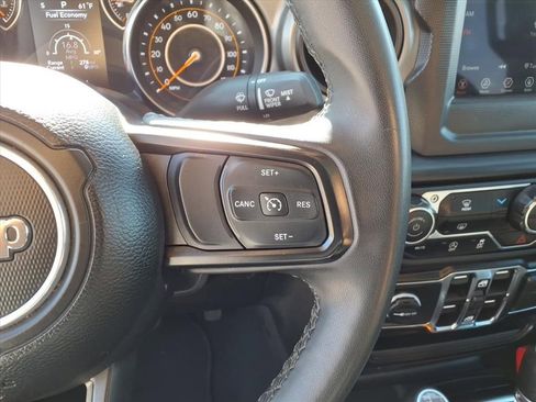 Used 2023 Jeep Gladiator Sport image 22