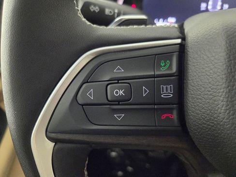 New 2026 Jeep Grand Cherokee Limited RWD image 14