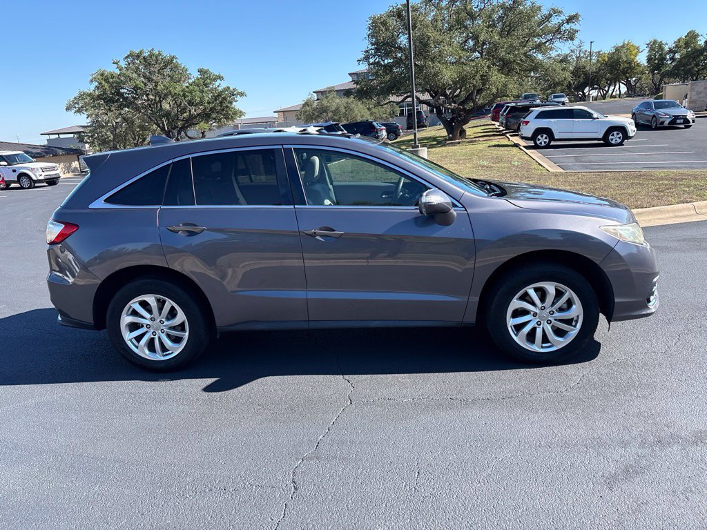 Used 2017 Acura RDX w/ Technology Package FWD image 6
