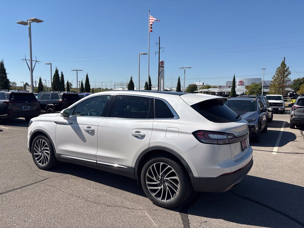 Used 2019 Lincoln Nautilus Reserve AWD/4WD image 6