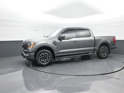 Used 2022 Ford F150 XLT w/ Equipment Group 302A High image 4