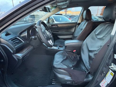 Used 2017 Subaru Outback 2.5i Limited image 20