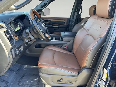 Used 2022 RAM 3500 Limited image 10