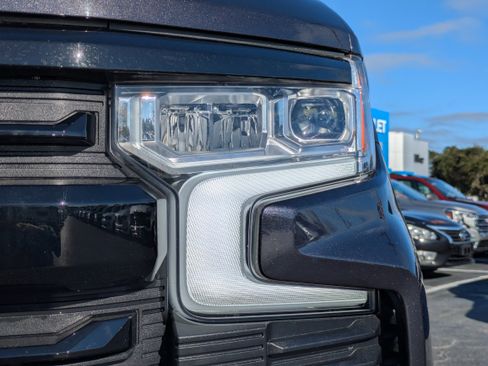 Used 2023 Chevrolet Silverado 1500 LT Trail Boss w/ Protection Package image 28