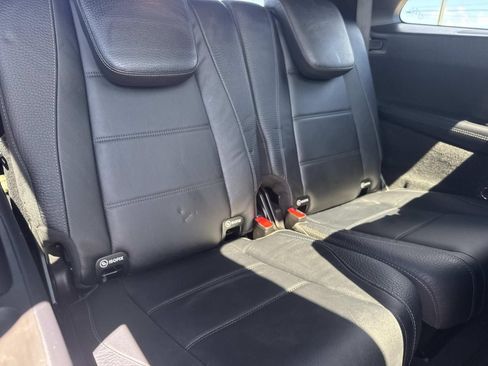 Used 2021 Mercedes-Benz GLS 580 4MATIC image 12