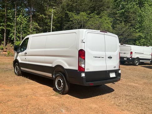 New 2026 Ford Transit 250 Low Roof RWD image 7