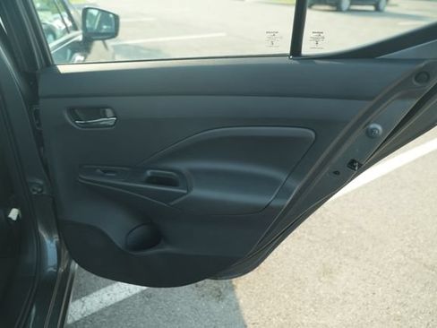 Used 2025 Nissan Versa SV FWD image 23