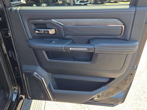 Certified 2025 RAM 3500 Limited AWD/4WD image 16