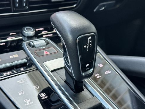 Certified 2023 Porsche Cayenne GTS AWD/4WD image 25