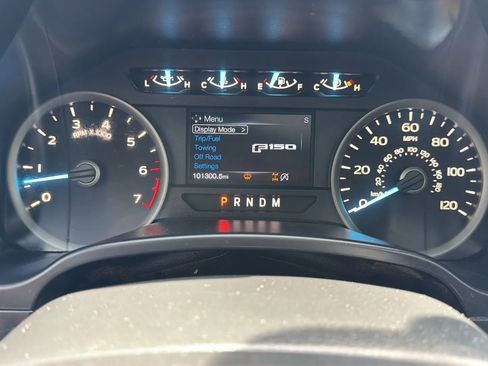 Used 2019 Ford F150 XLT w/ Equipment Group 302A Luxury AWD/4WD image 15