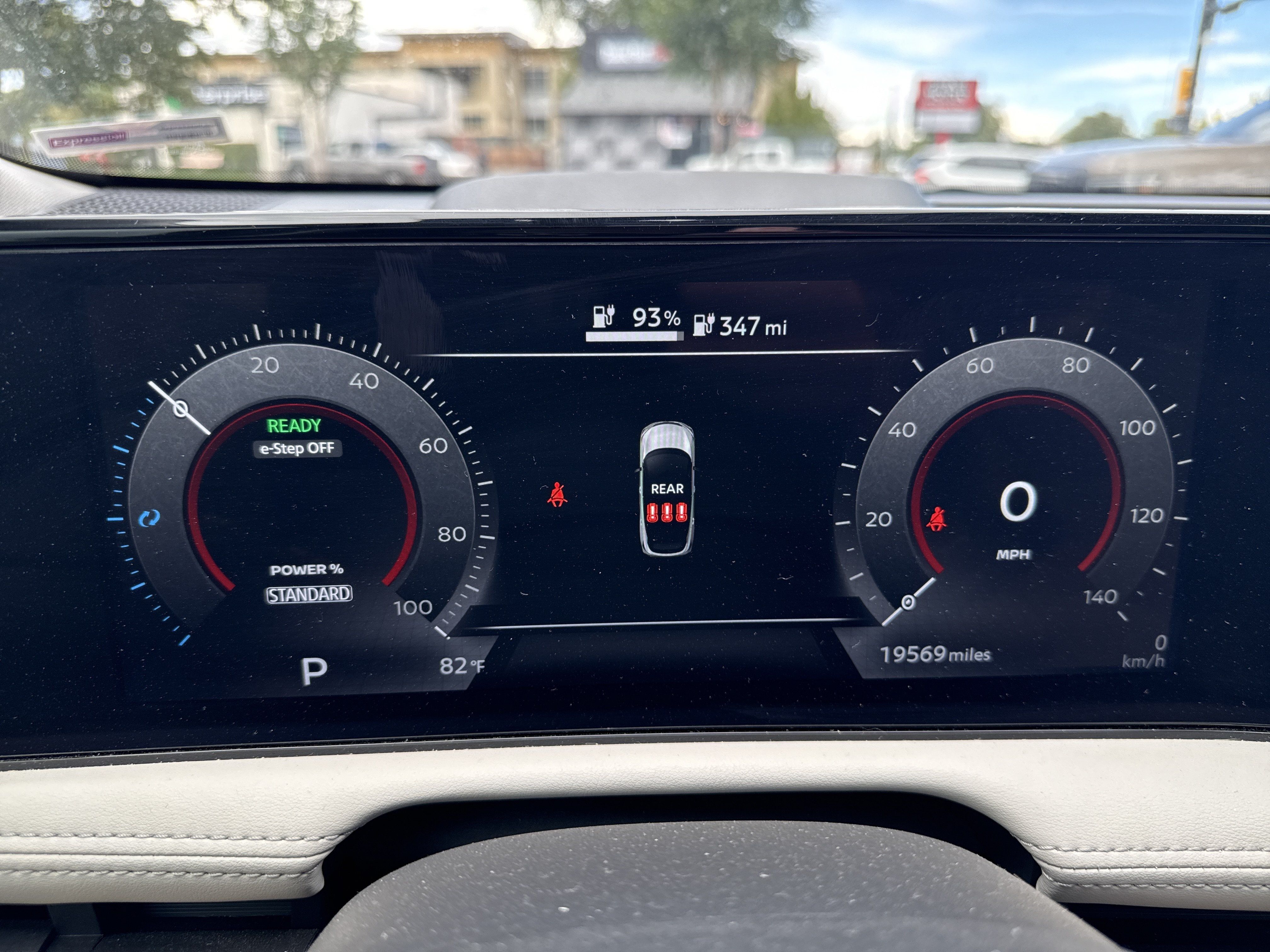 Used 2024 Nissan Ariya AWD image 17