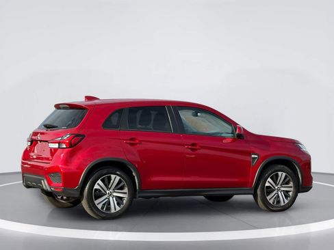 Used 2025 Mitsubishi Outlander Sport ES AWD/4WD image 4