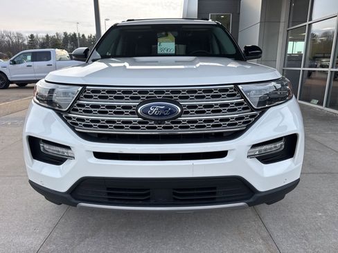 Certified 2023 Ford Explorer Limited w/ Limited Technology Package image 10