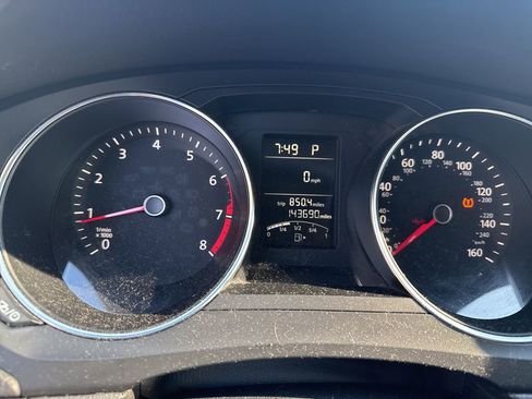 Used 2016 Volkswagen Jetta S image 7