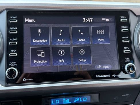 Used 2023 Toyota Tacoma SR5 AWD/4WD image 33