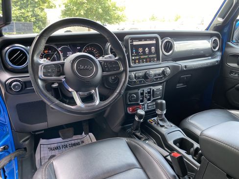 Used 2023 Jeep Wrangler Unlimited Rubicon 392 w/ Trailer Tow Package AWD/4WD image 32