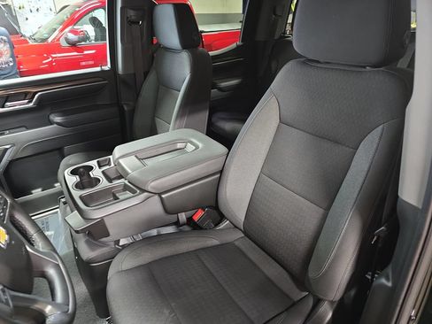 Used 2024 Chevrolet Silverado 1500 LT AWD/4WD image 15