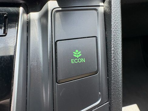 Certified 2019 Honda CR-V EX image 21