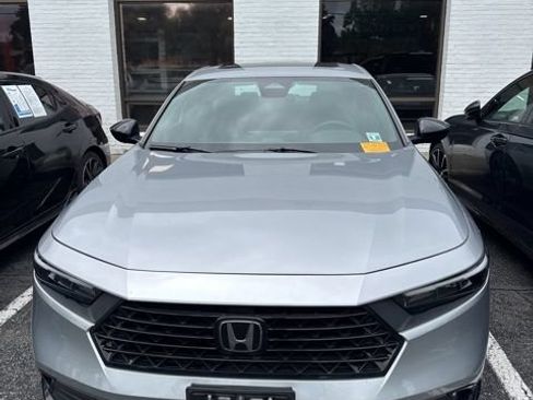 Used 2023 Honda Accord Sport image 1