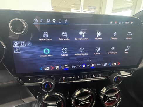 Used 2024 Chevrolet Blazer EV RS RWD image 15