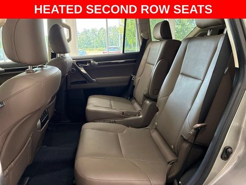 Certified 2023 Lexus GX 460 Luxury w/ Sport Design Package AWD/4WD image 11