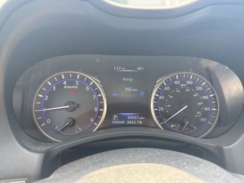 Used 2015 INFINITI Q50 Premium w/ Navigation Package AWD/4WD image 8