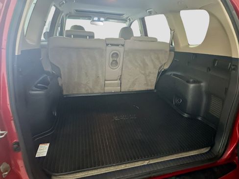 Used 2007 Toyota RAV4 Limited AWD/4WD image 29