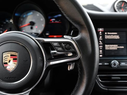 Used 2020 Porsche Macan S AWD/4WD image 17