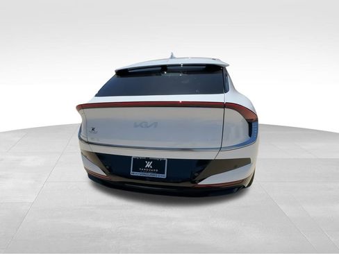 New 2025 Kia EV6 Wind image 8