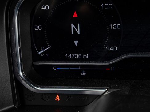 Used 2024 GMC Sierra 1500 AT4 w/ AT4 Preferred Package image 21