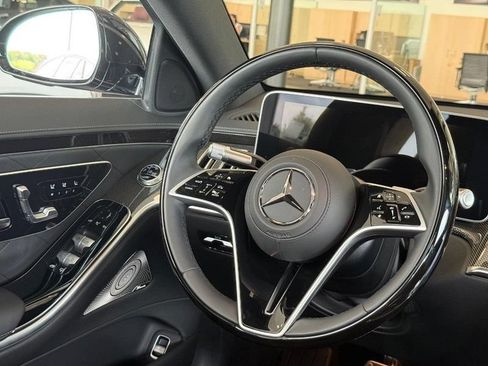 Certified 2026 Mercedes-Benz S 580 4MATIC Sedan image 10