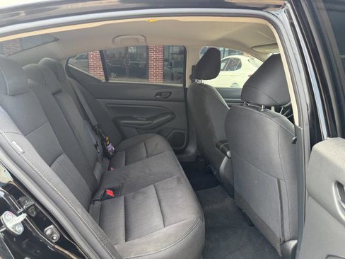 Used 2023 Nissan Altima 2.5 S FWD image 7