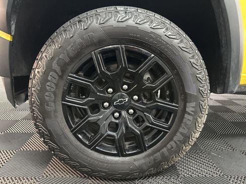 Used 2023 Chevrolet Colorado Trail Boss w/ Advanced Trailering Package AWD/4WD image 37
