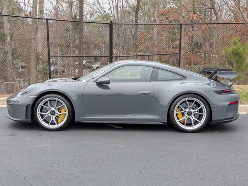 Certified 2026 Porsche 911 GT3 w/ Chrono Package RWD image 2