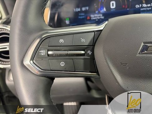 Used 2026 Chevrolet Equinox ACTIV AWD/4WD image 19