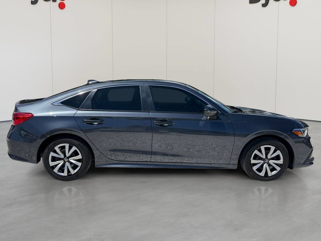 Used 2023 Honda Civic LX image 6