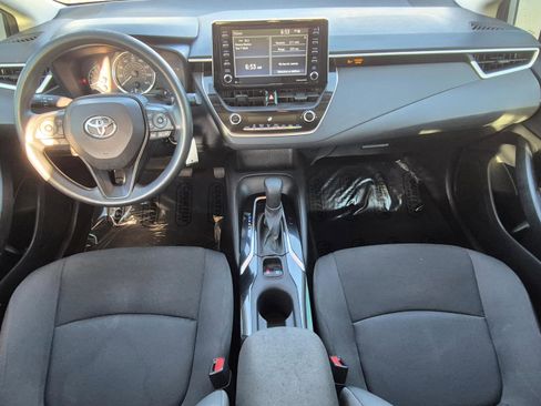 Used 2021 Toyota Corolla LE FWD image 12