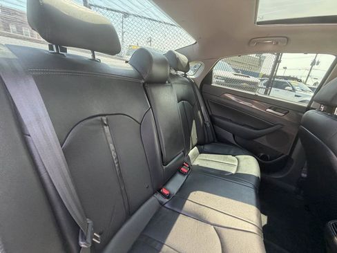 Used 2019 Hyundai Sonata Limited w/ Ultimate Package 04 FWD image 28