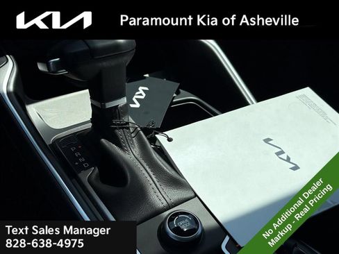 New 2026 Kia Sorento S w/ S Panoramic Sunroof Package FWD image 27