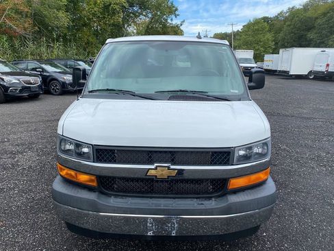 Used 2017 Chevrolet Express 3500 LT w/ LT Preferred Equipment Group image 3