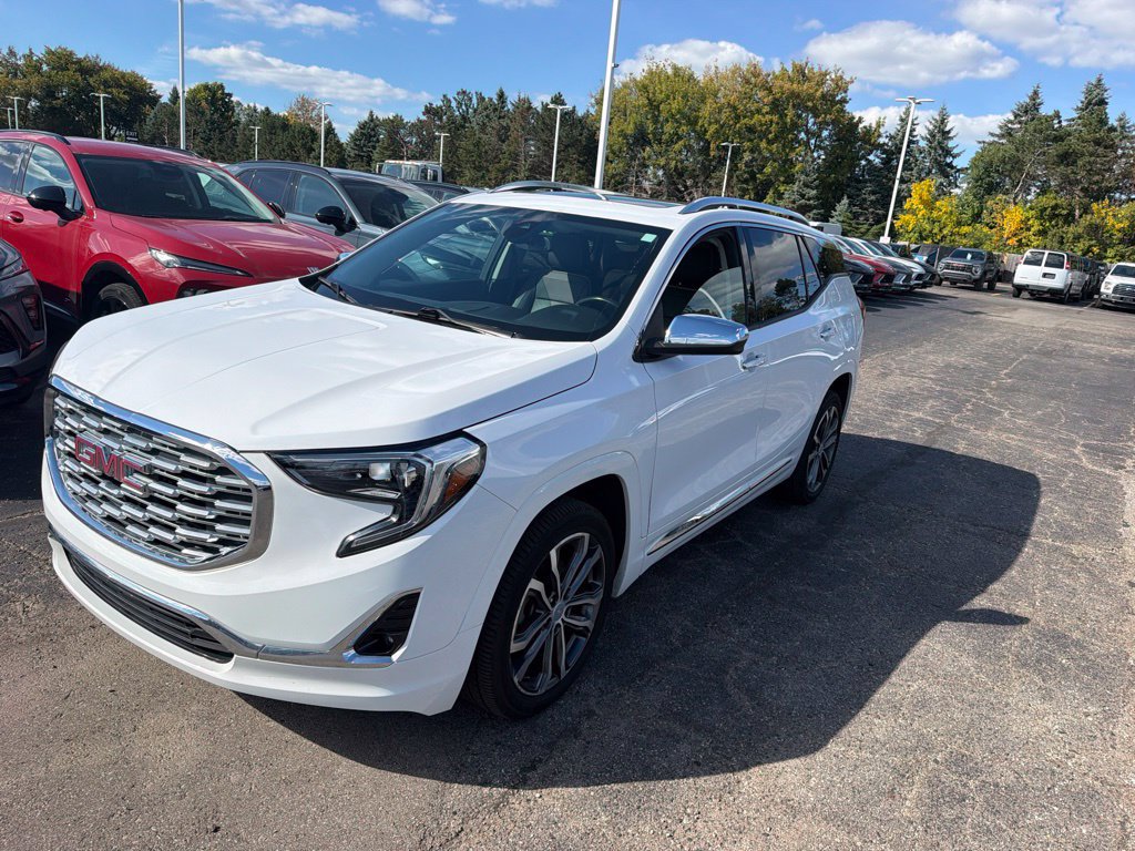 Used 2019 GMC Terrain Denali w/ Driver Alert Package II AWD/4WD image 5