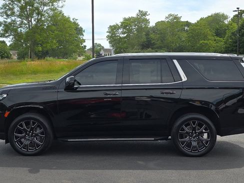 Used 2024 Chevrolet Tahoe High Country AWD/4WD image 6