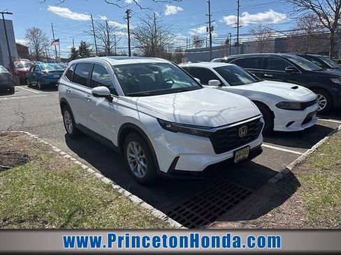Used 2024 Honda CR-V EX image 1