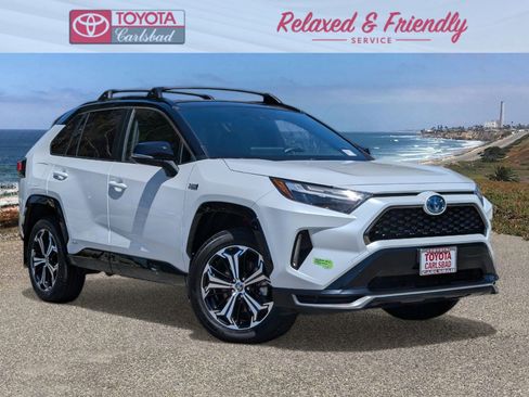 Used 2023 Toyota RAV4 XSE w/ Weather Package AWD/4WD image 1