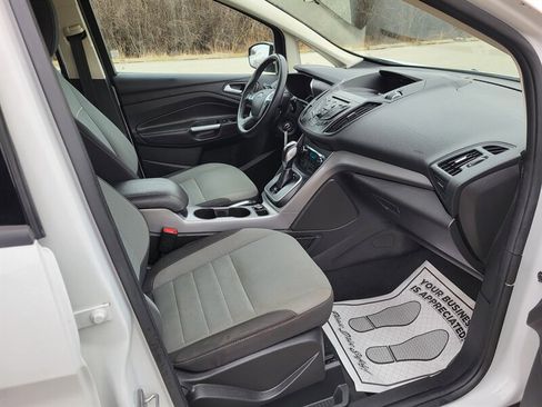 Used 2015 Ford C-MAX SE w/ Interior Protection Package image 12