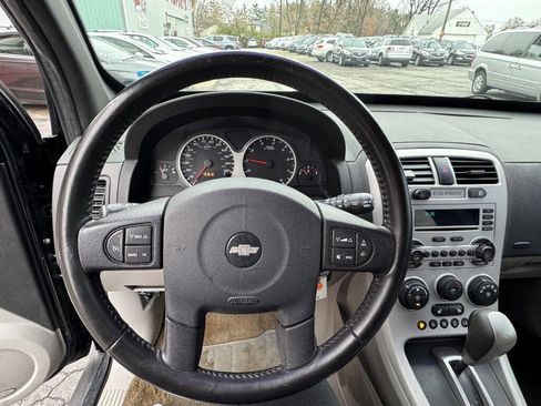Used 2006 Chevrolet Equinox LT w/ LT Preferred Equipment Group image 10