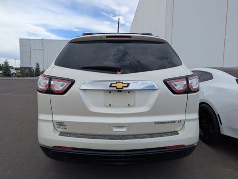 Used 2015 Chevrolet Traverse LT AWD/4WD image 5